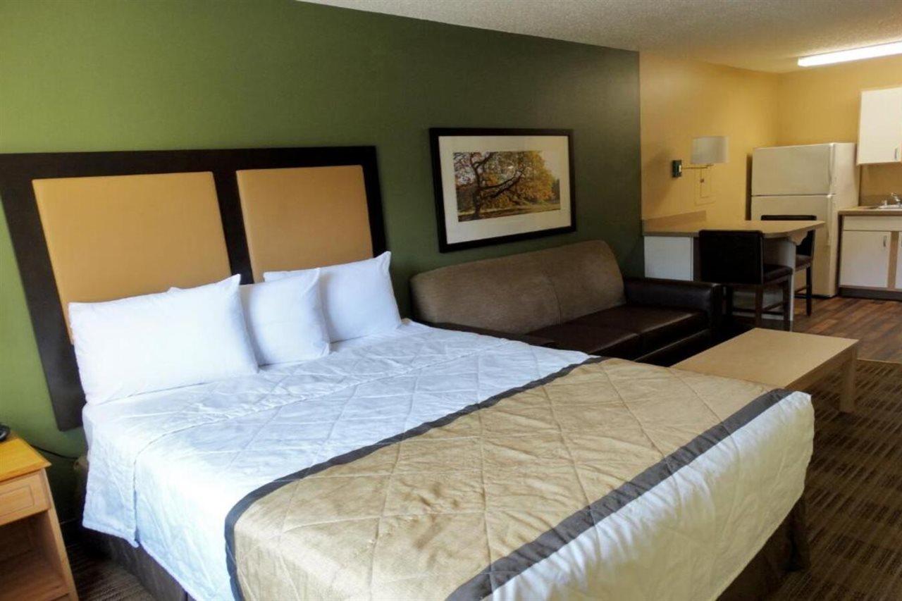 Extended Stay America Select Suites - Raleigh - Research Triangle Park - Hwy 55 Ντάραμ Εξωτερικό φωτογραφία