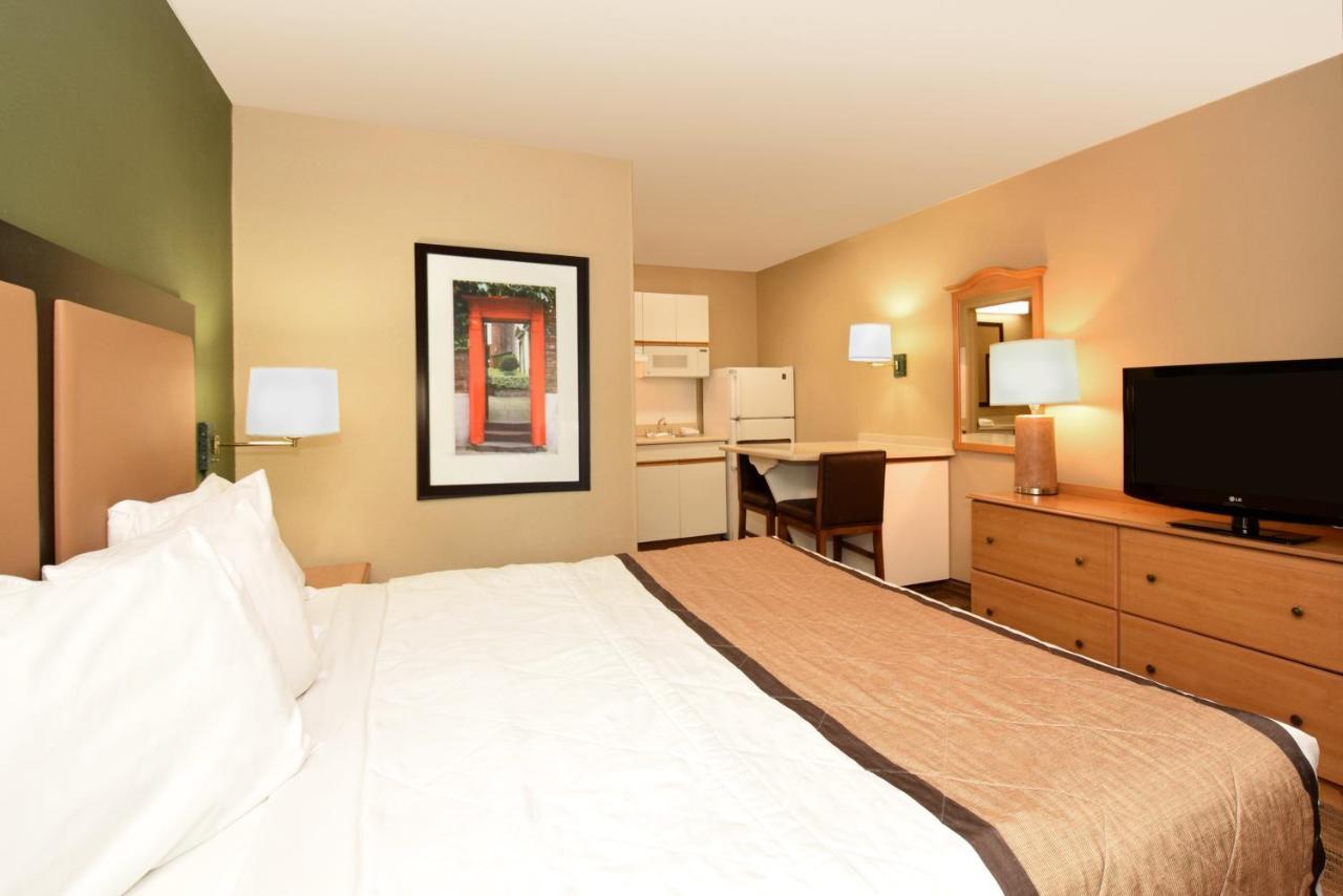 Extended Stay America Select Suites - Raleigh - Research Triangle Park - Hwy 55 Ντάραμ Εξωτερικό φωτογραφία