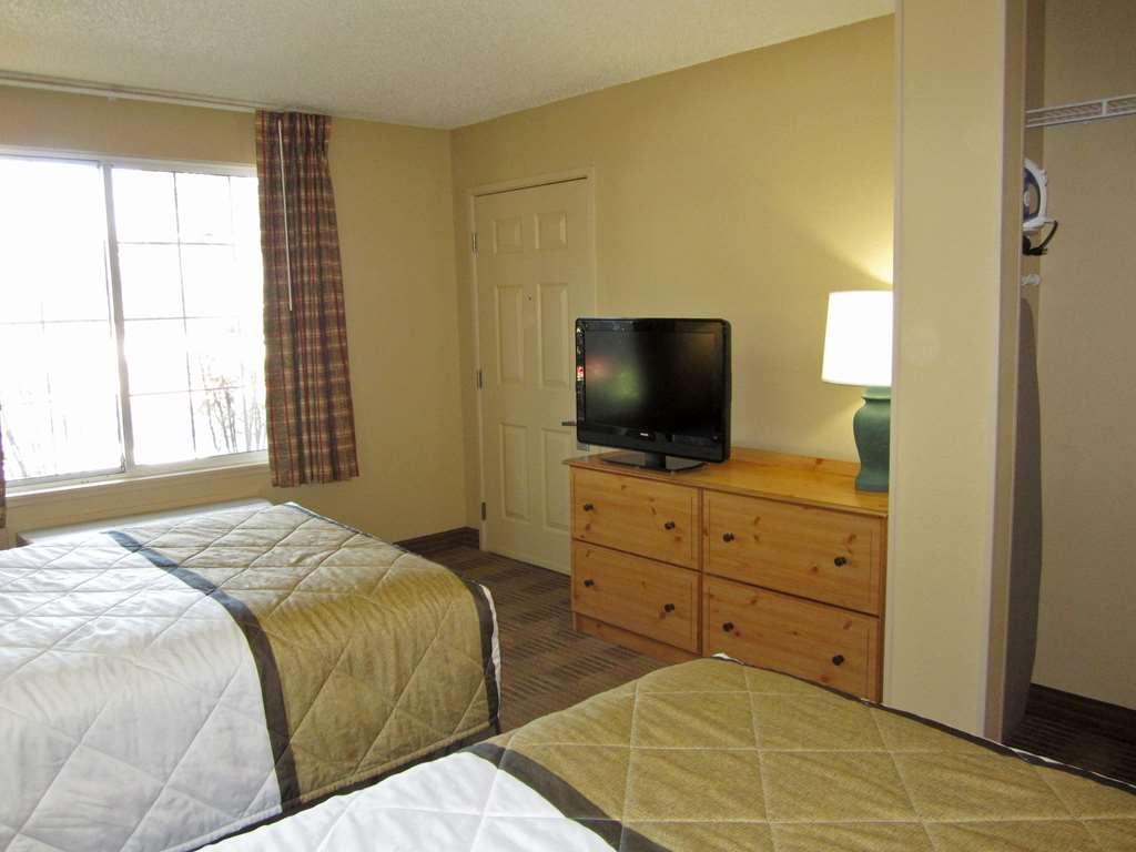 Extended Stay America Select Suites - Raleigh - Research Triangle Park - Hwy 55 Ντάραμ Δωμάτιο φωτογραφία