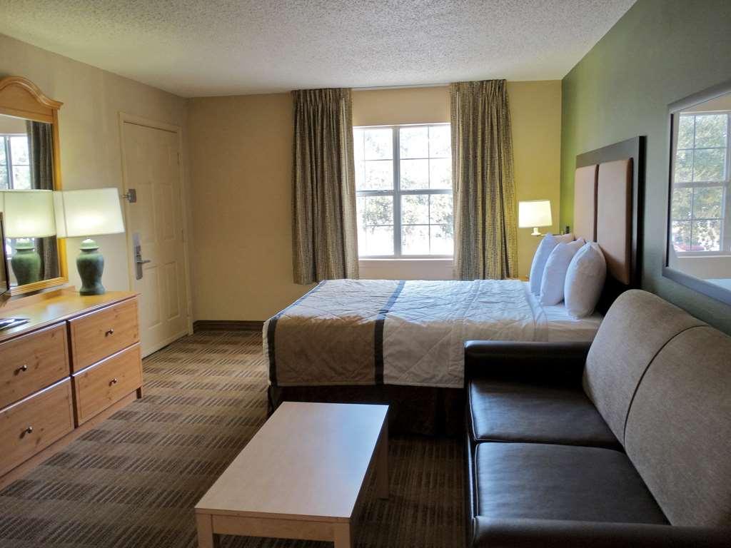 Extended Stay America Select Suites - Raleigh - Research Triangle Park - Hwy 55 Ντάραμ Δωμάτιο φωτογραφία