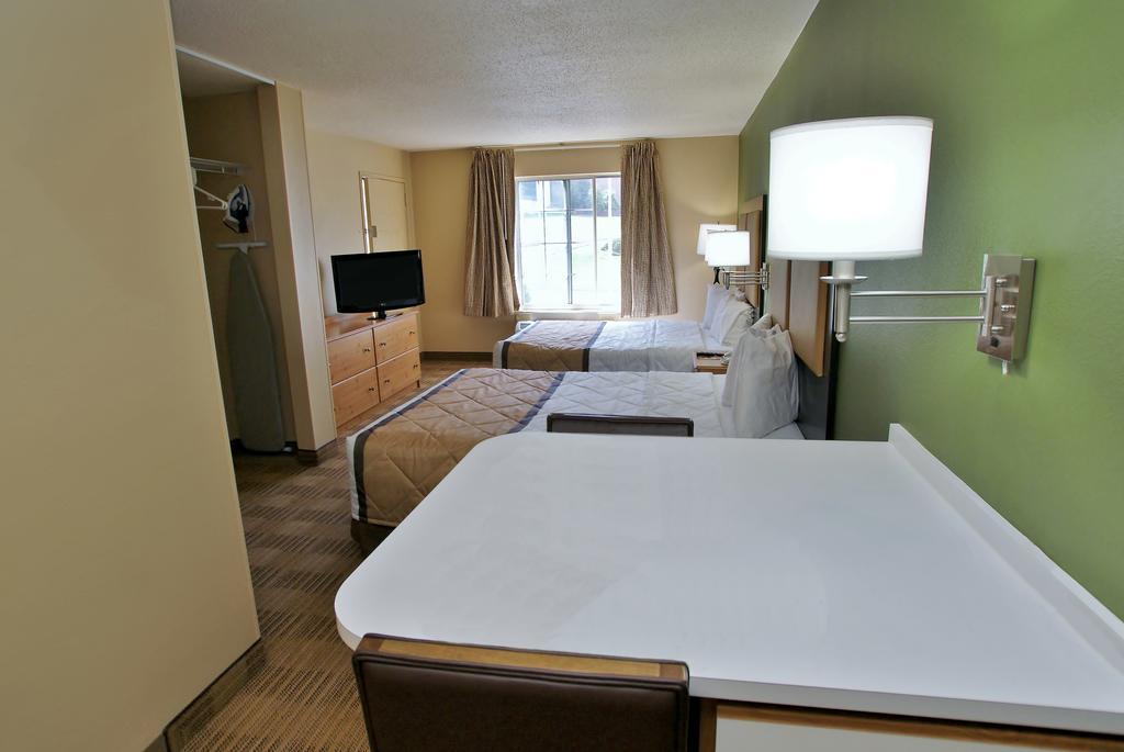 Extended Stay America Select Suites - Raleigh - Research Triangle Park - Hwy 55 Ντάραμ Εξωτερικό φωτογραφία