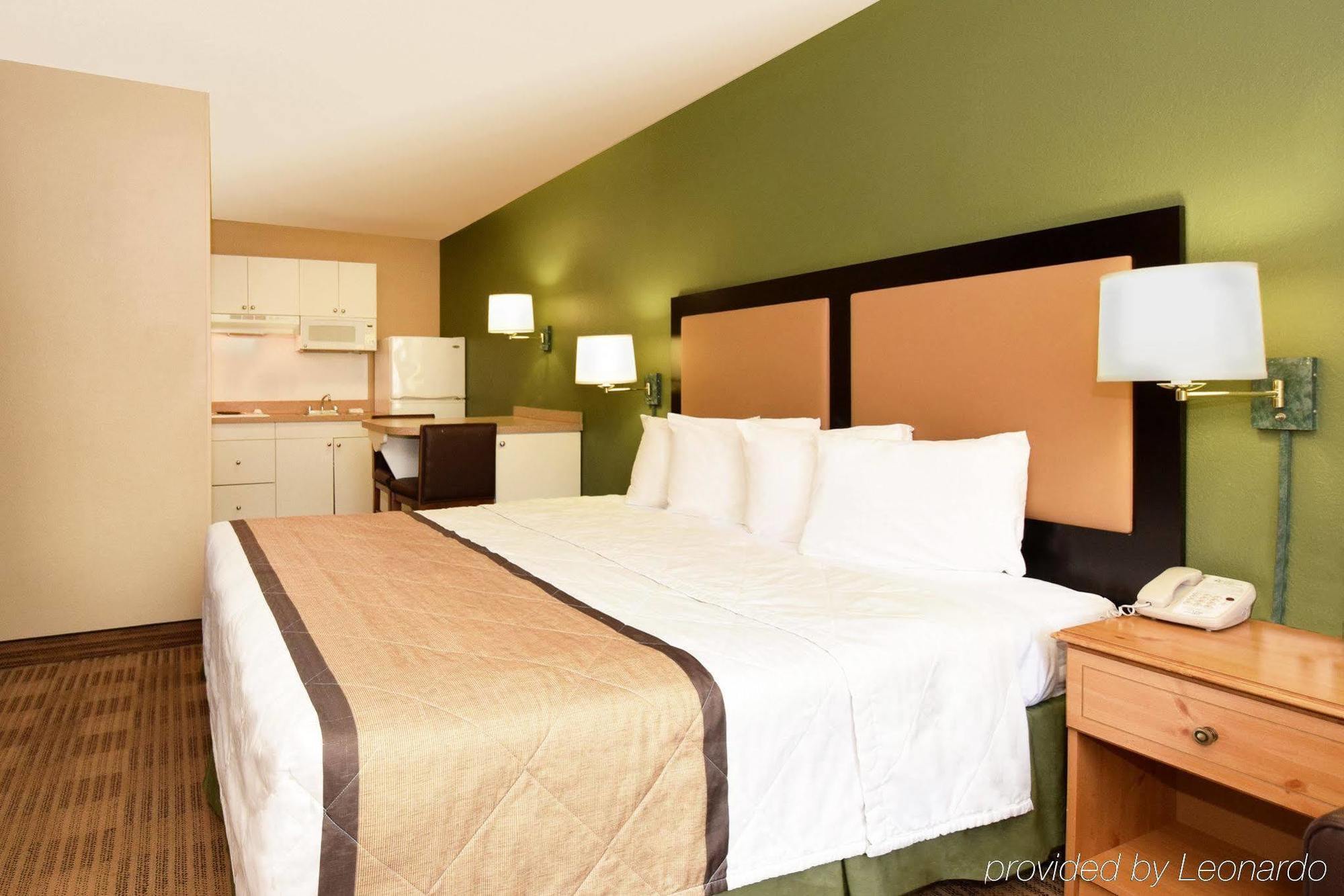 Extended Stay America Select Suites - Raleigh - Research Triangle Park - Hwy 55 Ντάραμ Εξωτερικό φωτογραφία